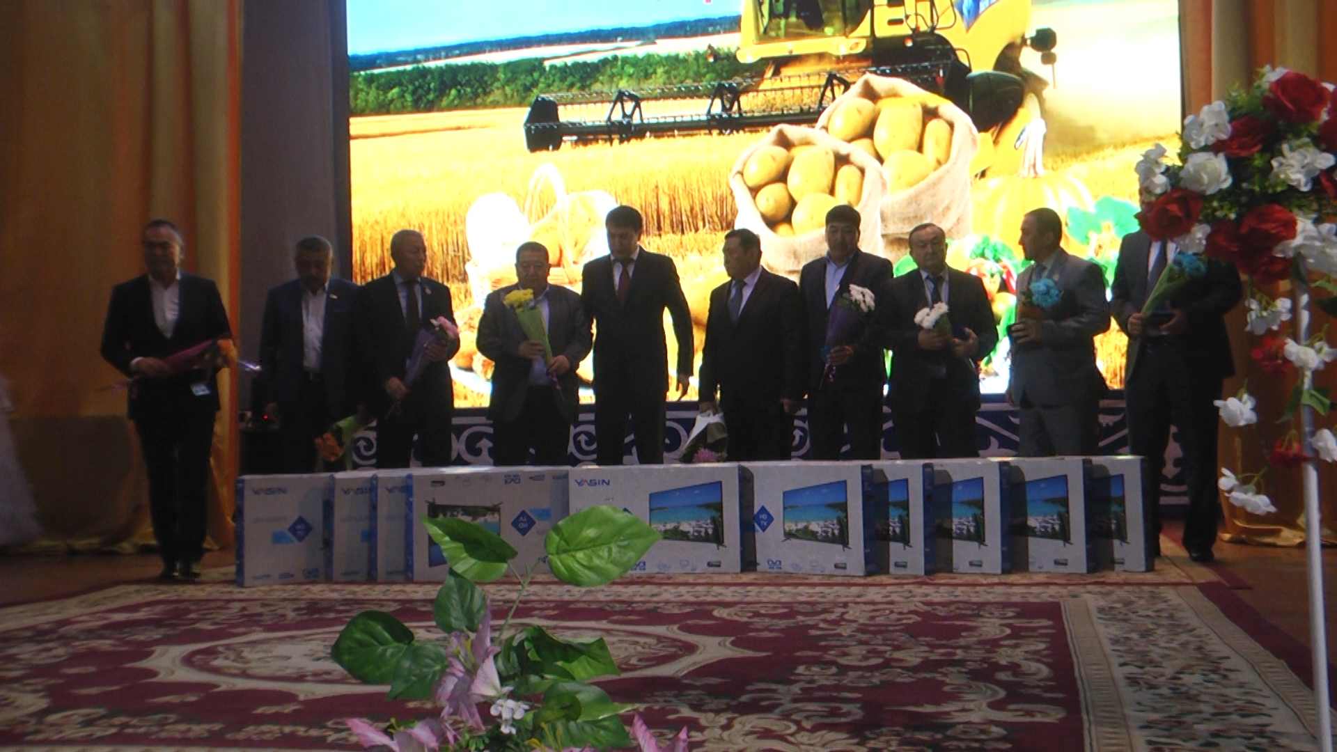 Түлкібаста «Алтын күз» мерекесі тойланды