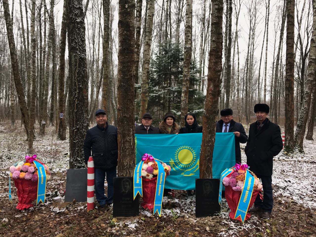 Оңтүстікқазақстандық делегация бабалар рухына тағзым жасады