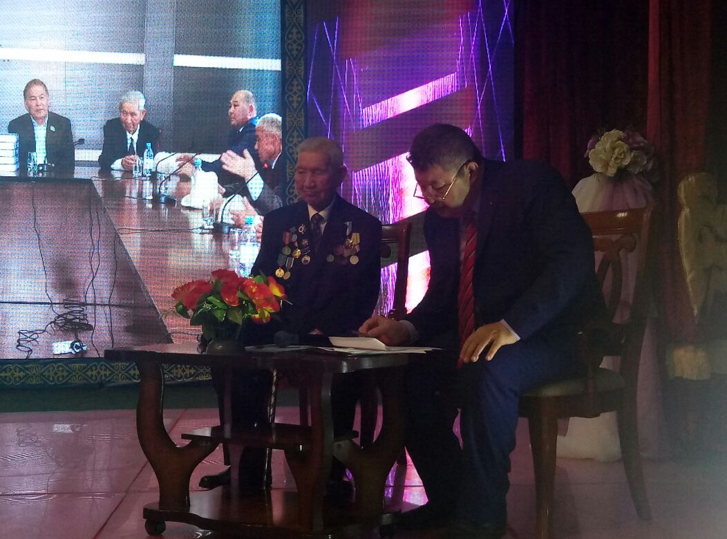 Ұлы Отан соғысы ардагеріне құрмет көрсетілді