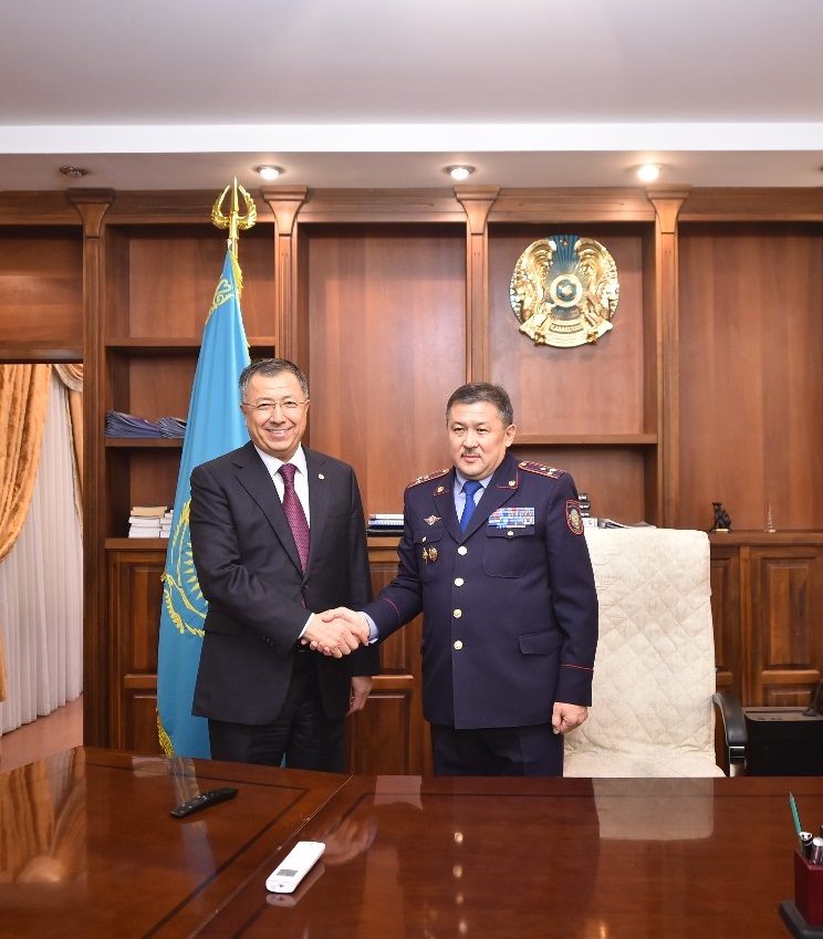 ОҚО әкімі жаңадан тағайындалған ІІД басшысына сәттілік тіледі