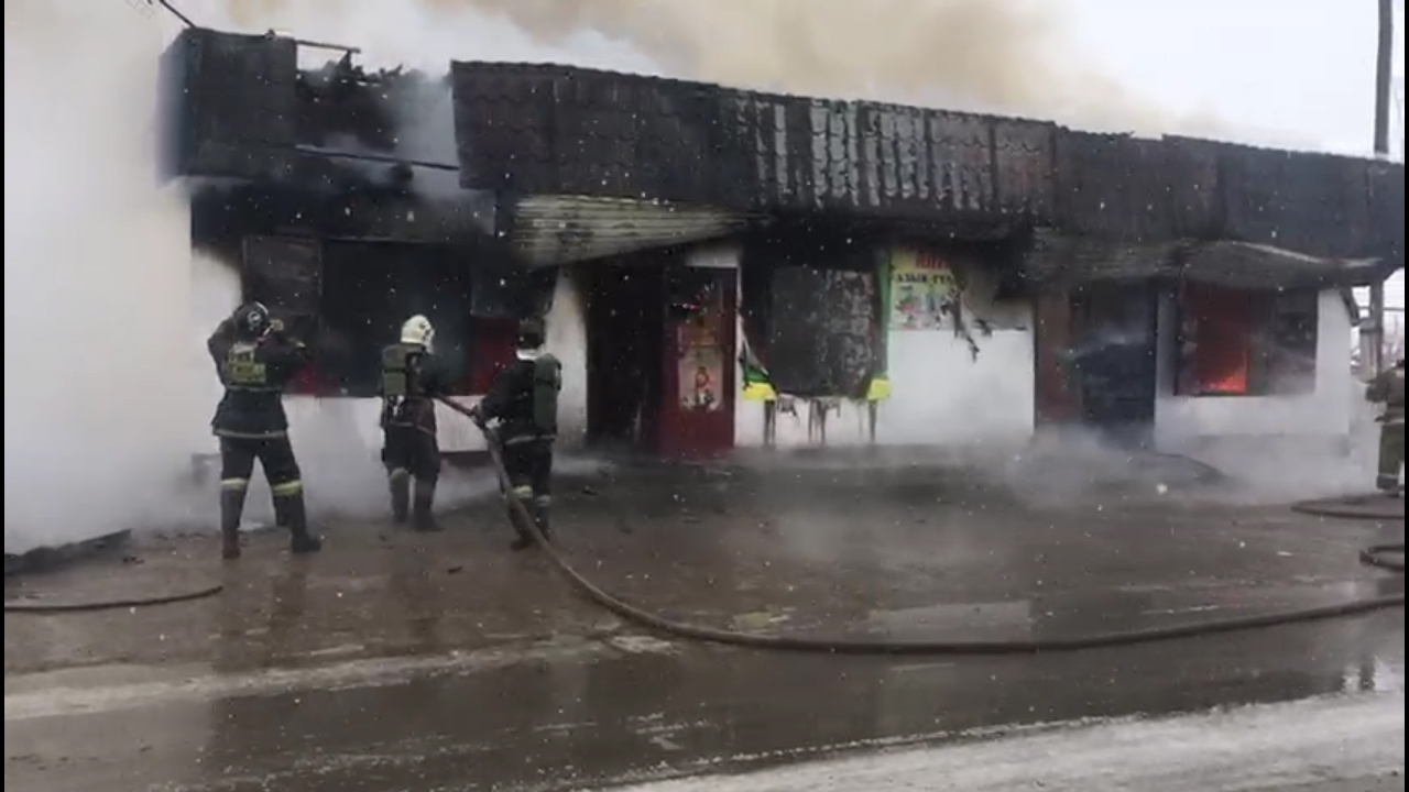 Дүкен отқа оранды (видео)