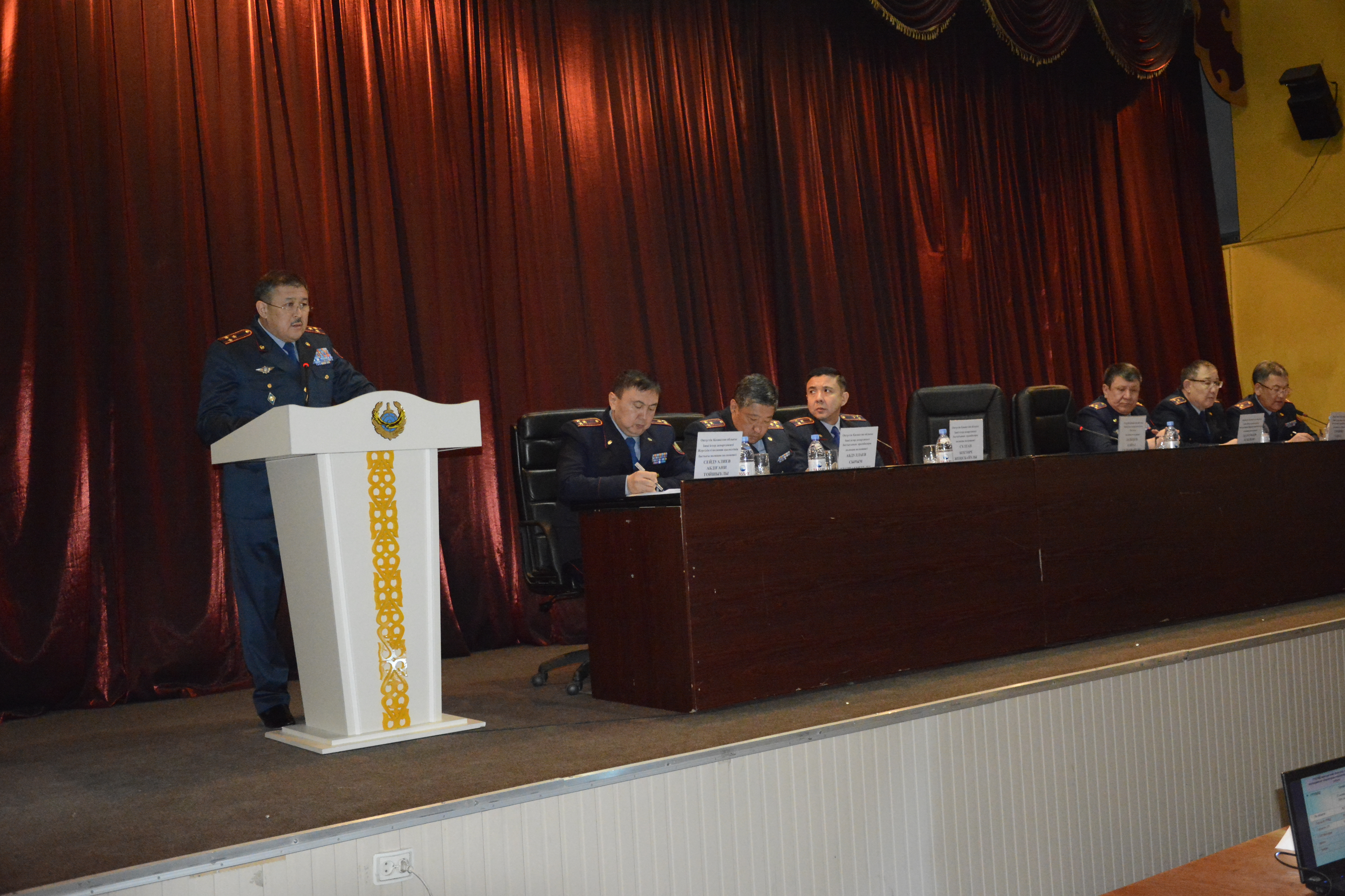 ОҚО тәртіп сақшылары Елбасы жолдауын талқылады