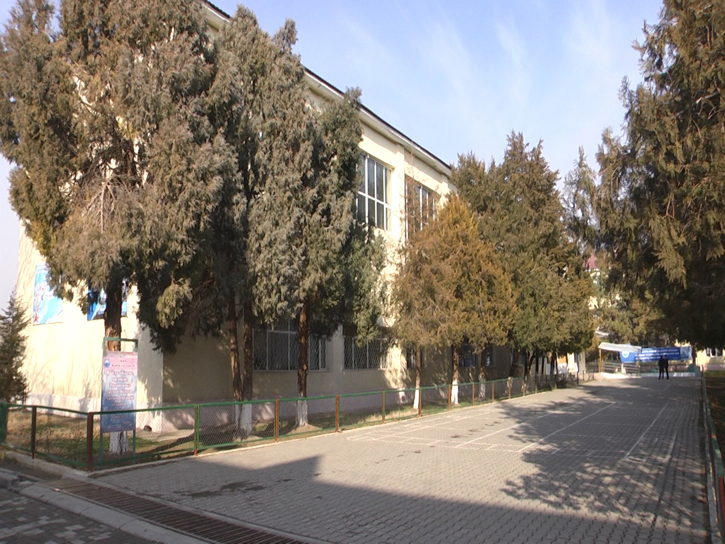 «Айғақ»: Аудан әкімі ауыл әкімімен бірлесіп есеп берді