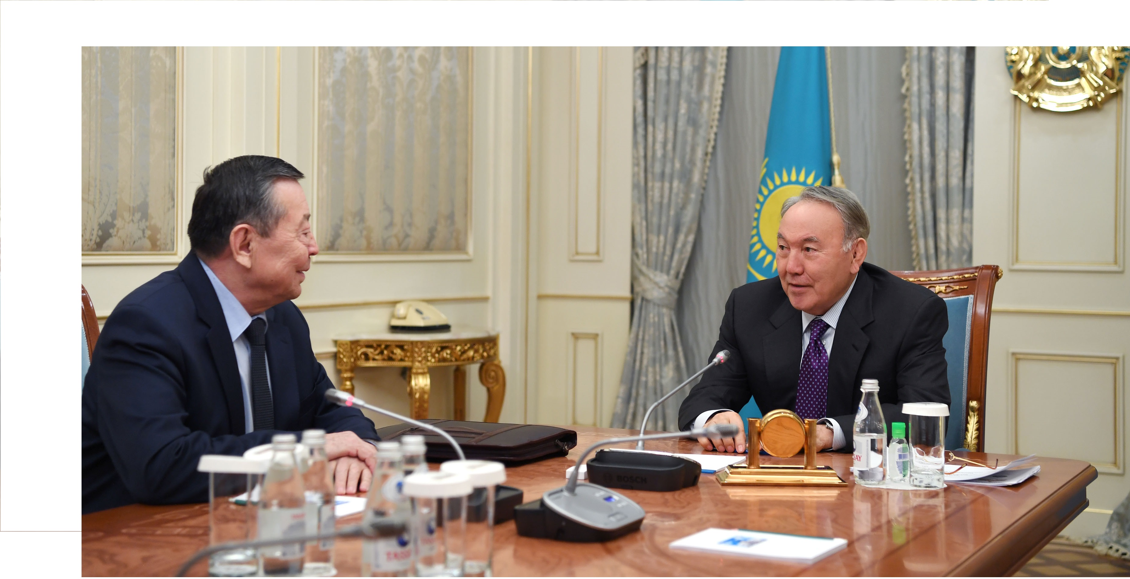 Елбасы мемлекет қайраткері Жәнібек Кәрібжановпен кездесті