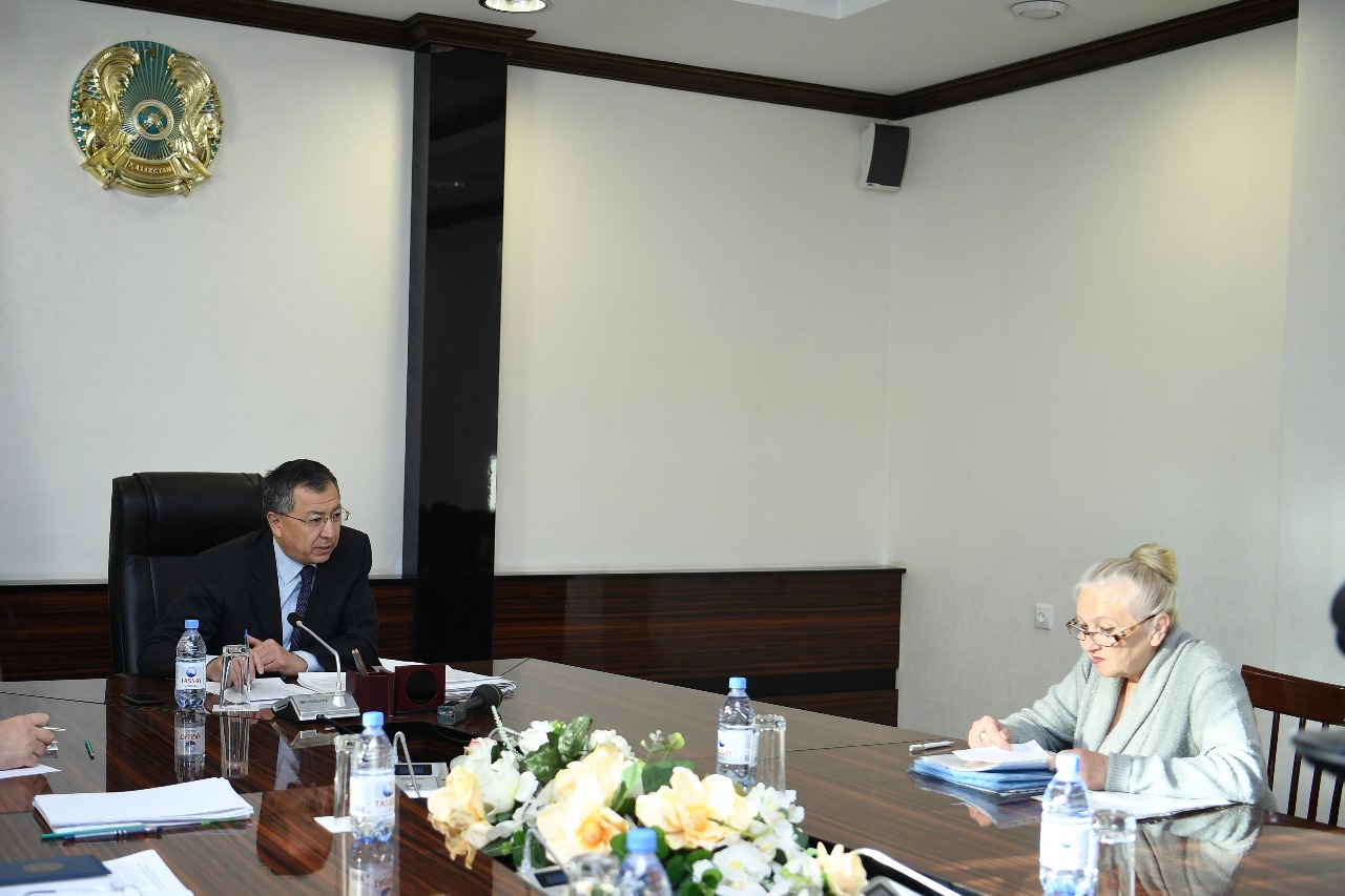 ОҚО әкімі тұрғындарды жеке мәселелерімен қабылдады