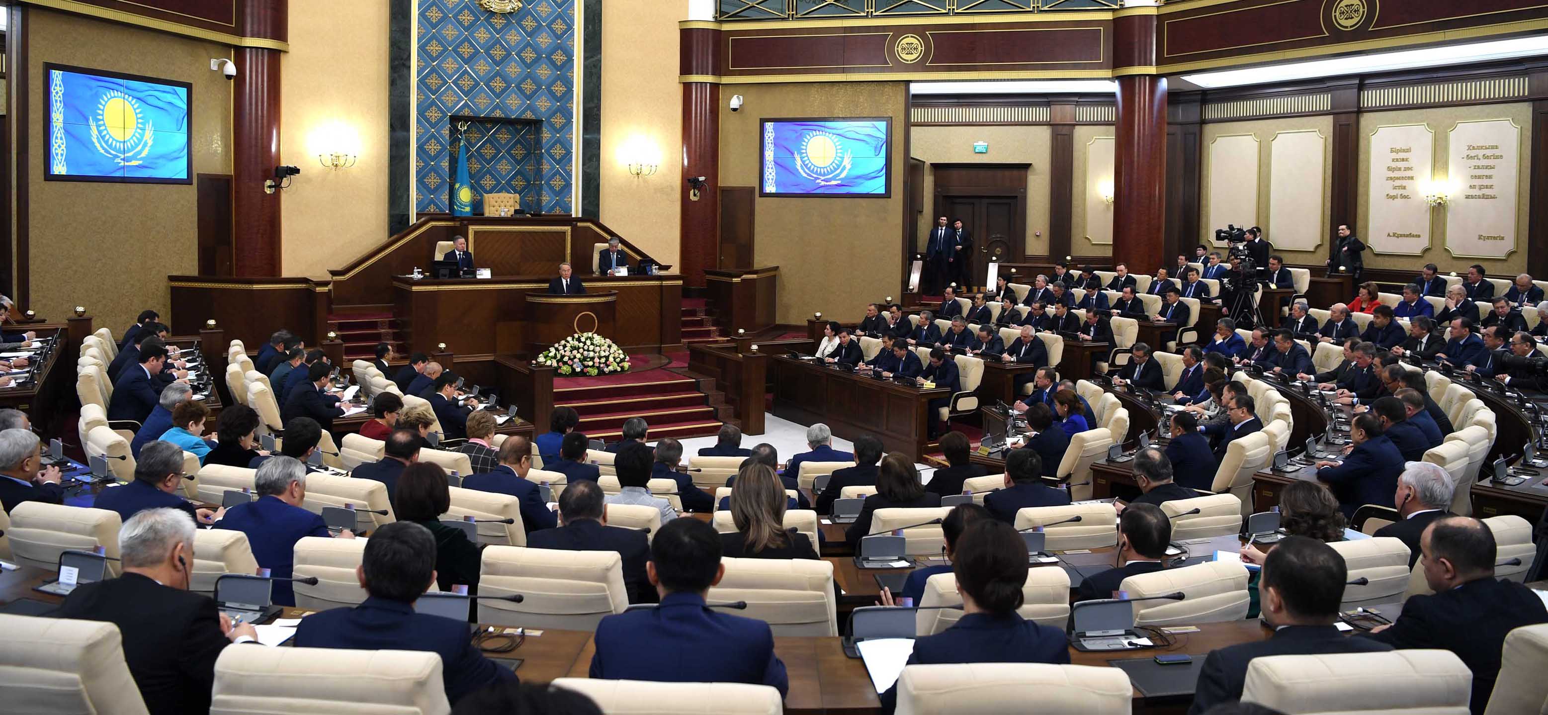 Мемлекет басшысы Қазақстан Республикасының Парламенті палаталарының бірлескен отырысына қатысты