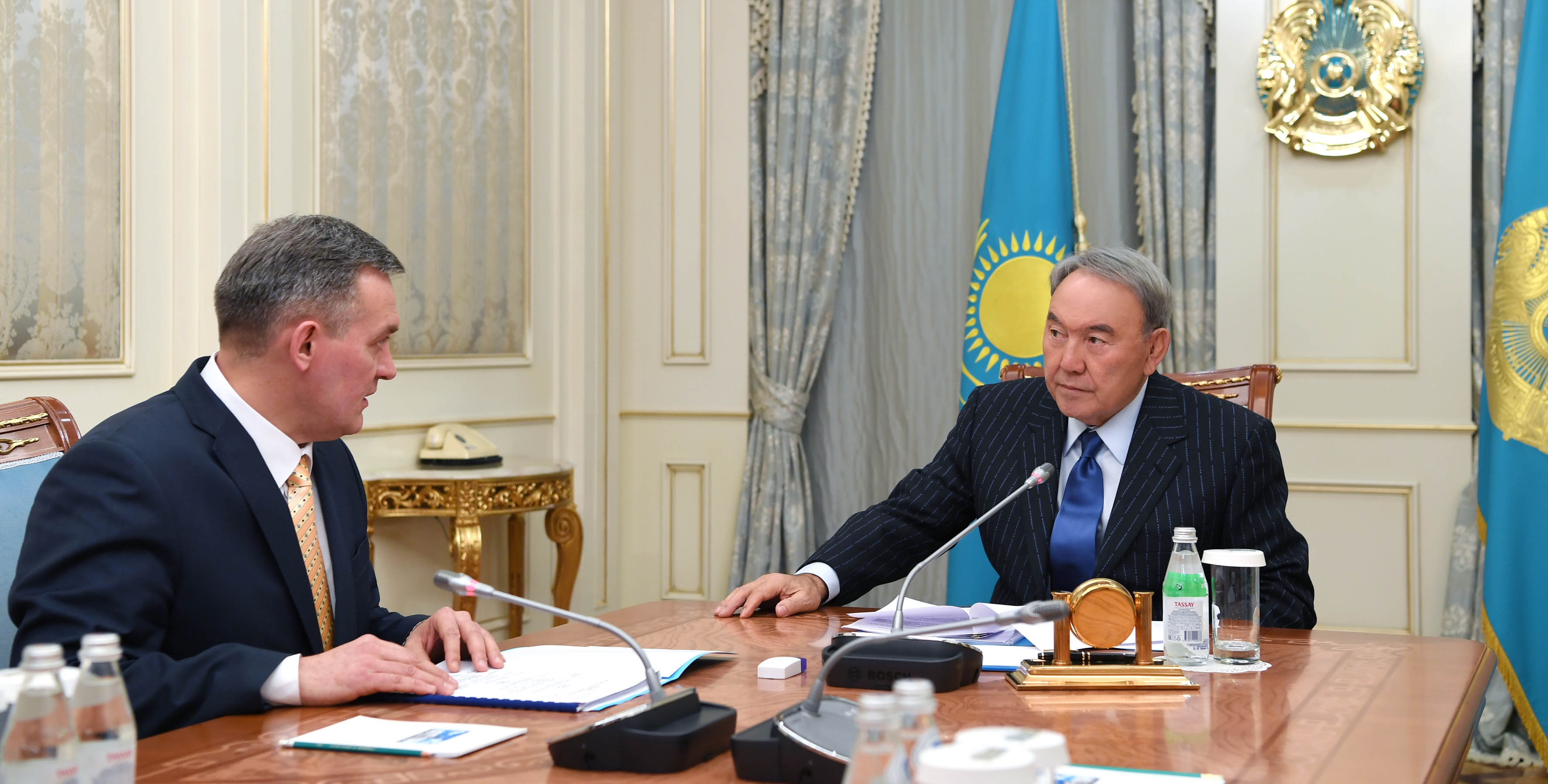 Елбасы ҚХА төрағасының орынбасары – Хатшылық меңгерушісі Леонид Прокопенконы қабылдады