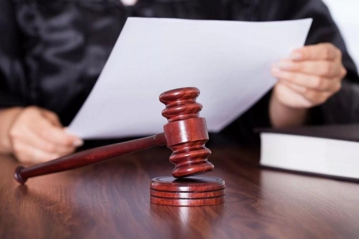 ОҚО-да парамен ұсталған шенеунікке қатысты үкім шықты