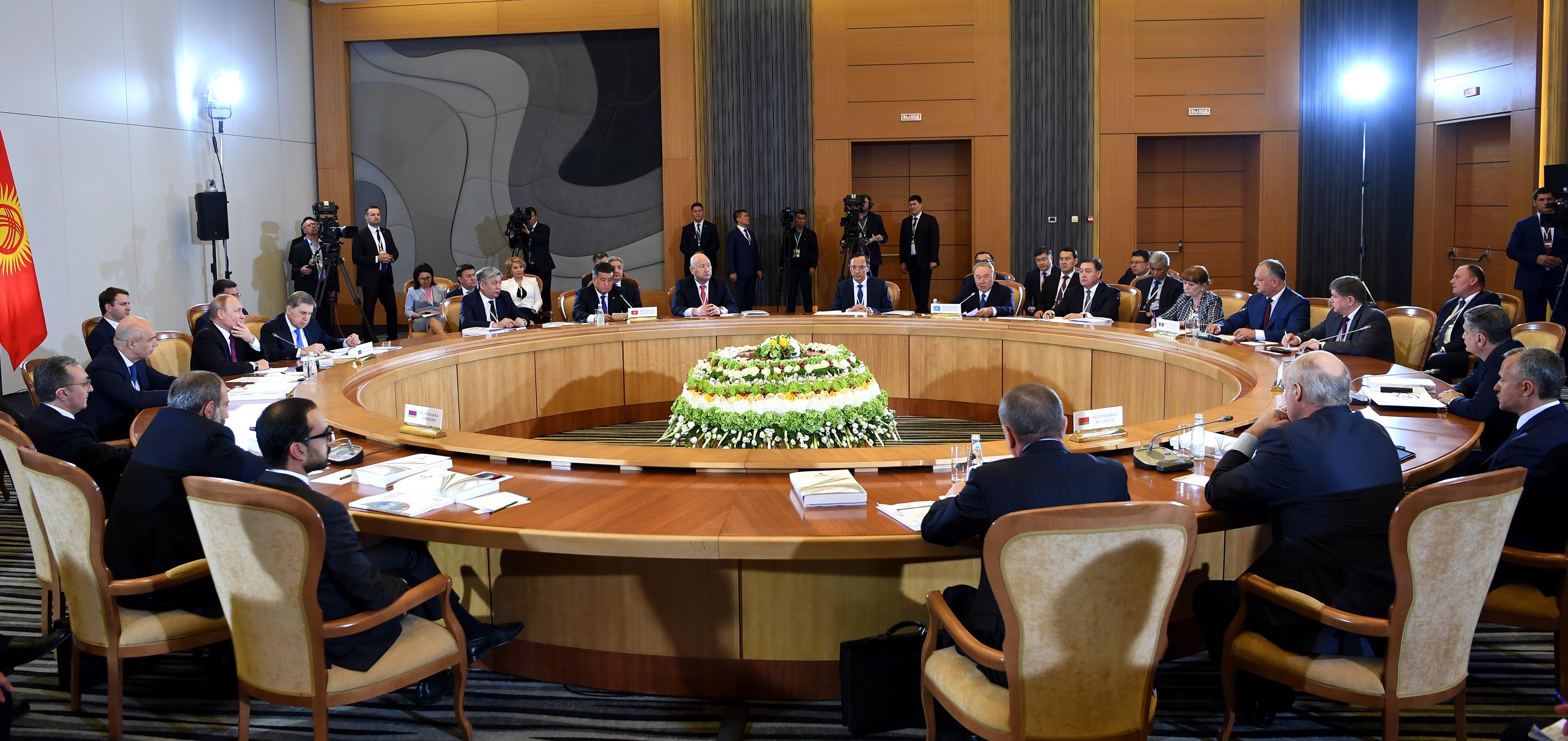 Мемлекет басшысы Жоғары Еуразиялық экономикалық кеңестің отырысына қатысты