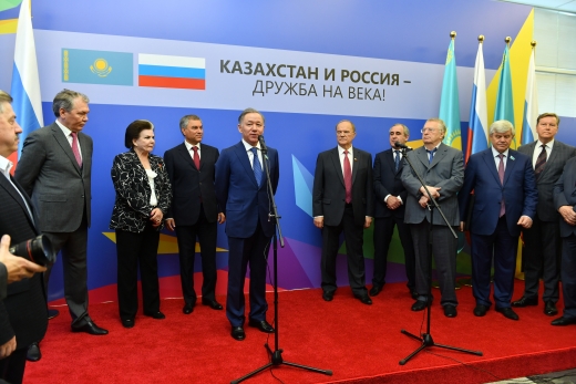 Нығматулин мен Володин «Қазақстан – Ресей: ғасырларға жалғасқан достық!» көрмесін ашты