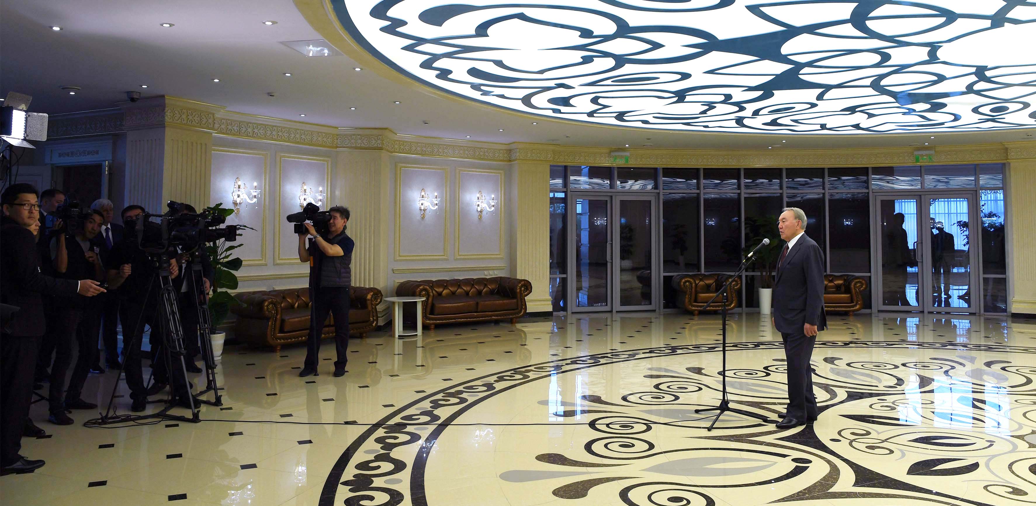 Елбасы Алматы облысына жұмыс сапарының қорытындысы бойынша БАҚ өкілдері үшін брифинг өткізді