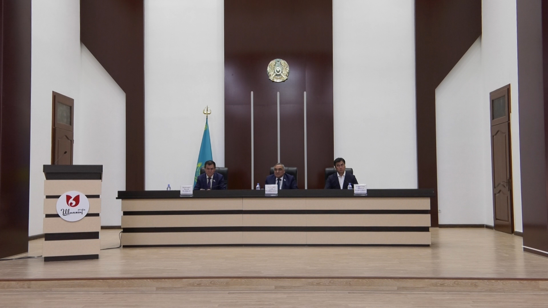 Шымкент қаласының кезекті отыз екінші сессиясы өтті