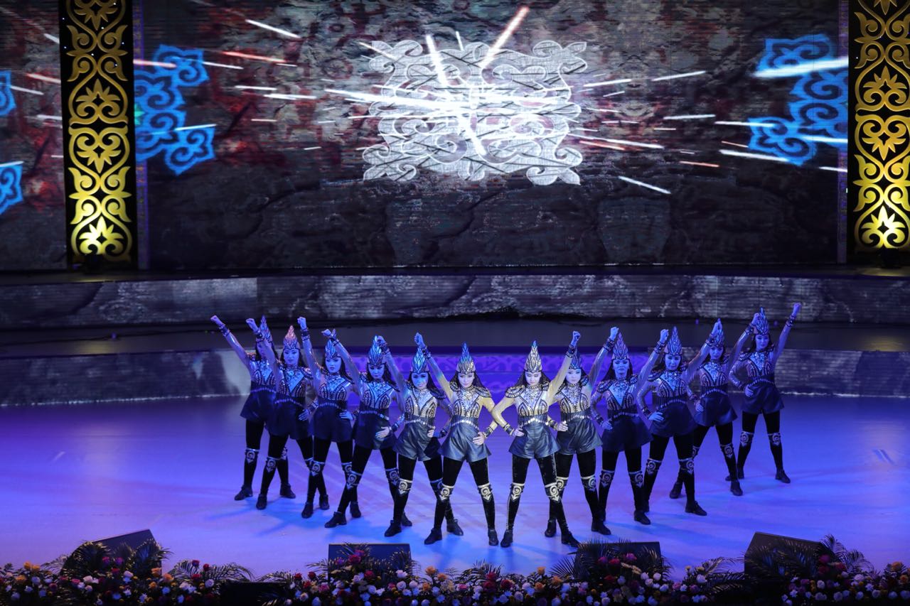 Түркістан облысының өнерпаздары Астана төрін сазды әуенге бөледі