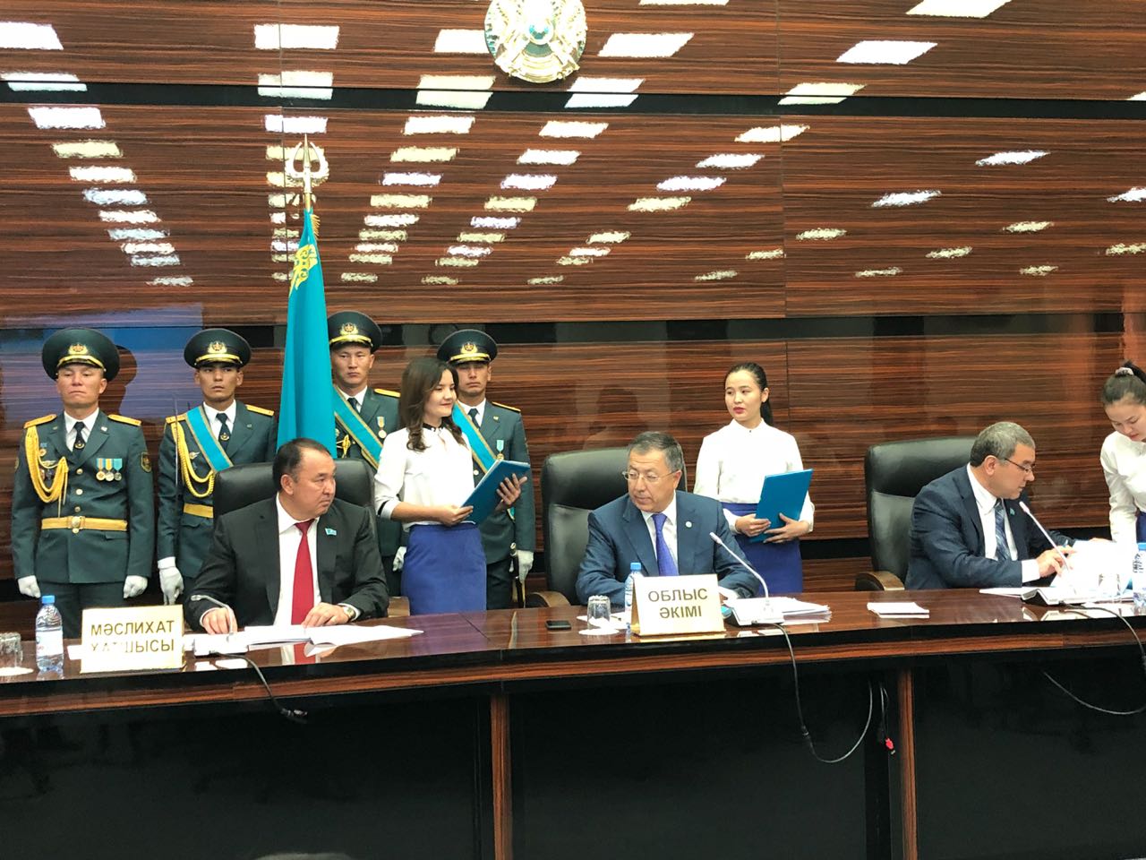 Ескі шетелдік порно фильмдер Анамен жыныстық қатынас (нағыз үй тапсырмасы)