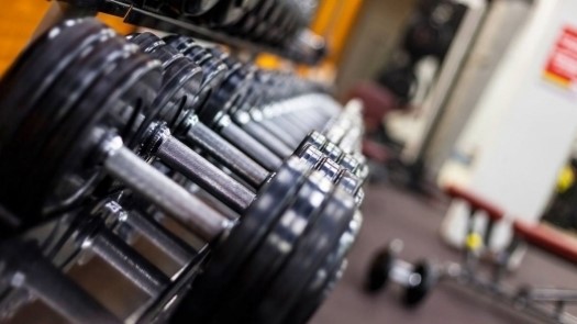 Алматылық зейнеткерлерге фитнес клубқа тегін жолдама таратылып жатыр