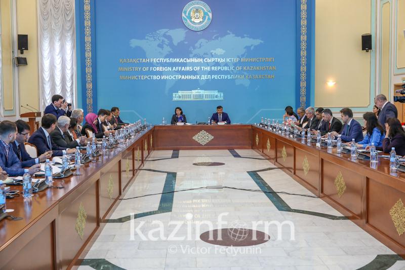 Шетелдік кәсіпкерлерді Қазақстанда қандай мәселелер мазалайды