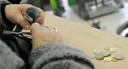 Вице-министр зейнетақыға көңілі толмай жүргендерге жауап берді