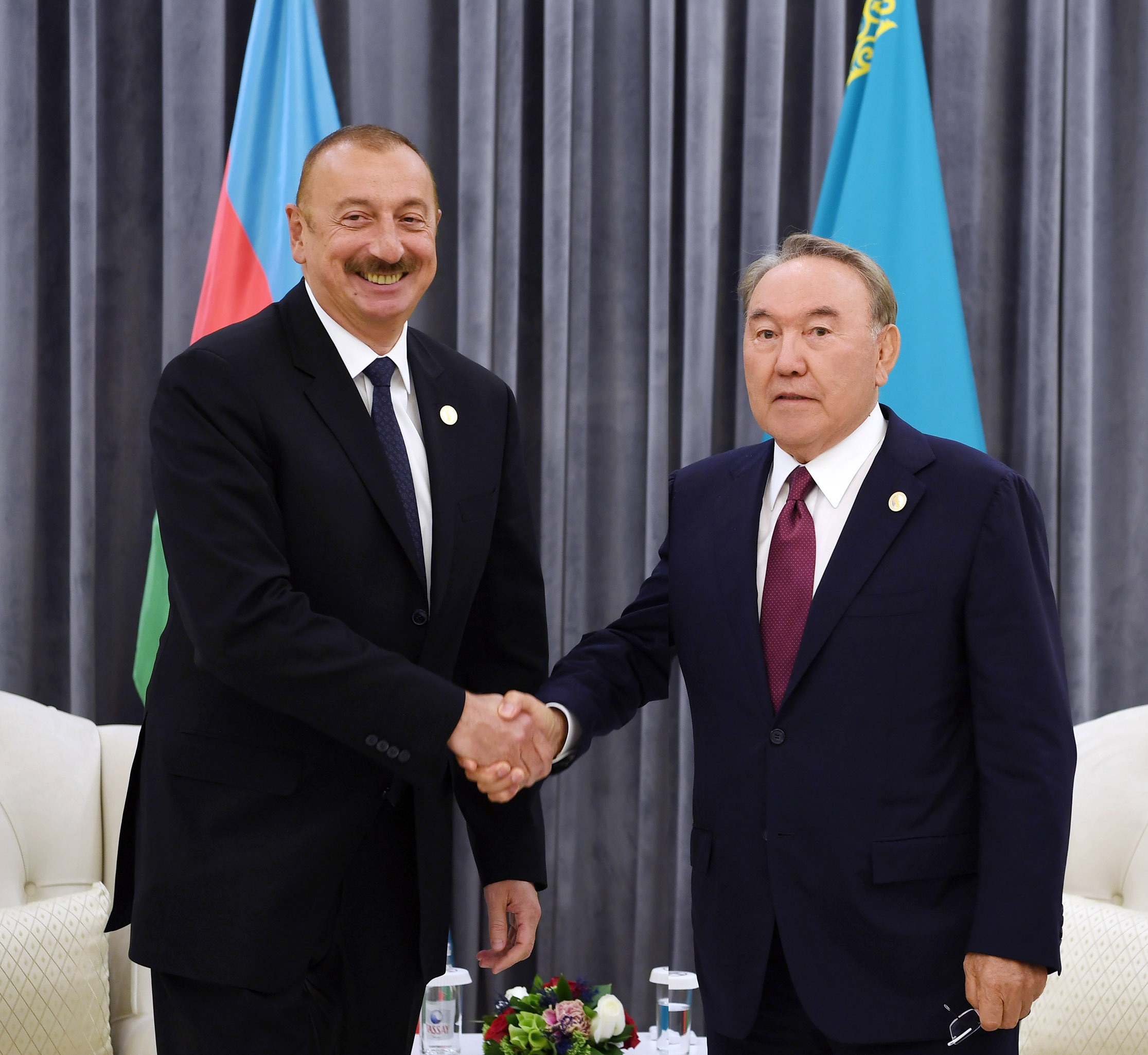 Мемлекет басшысы Әзербайжан Республикасының Президенті Ильхам Әлиевпен кездесті