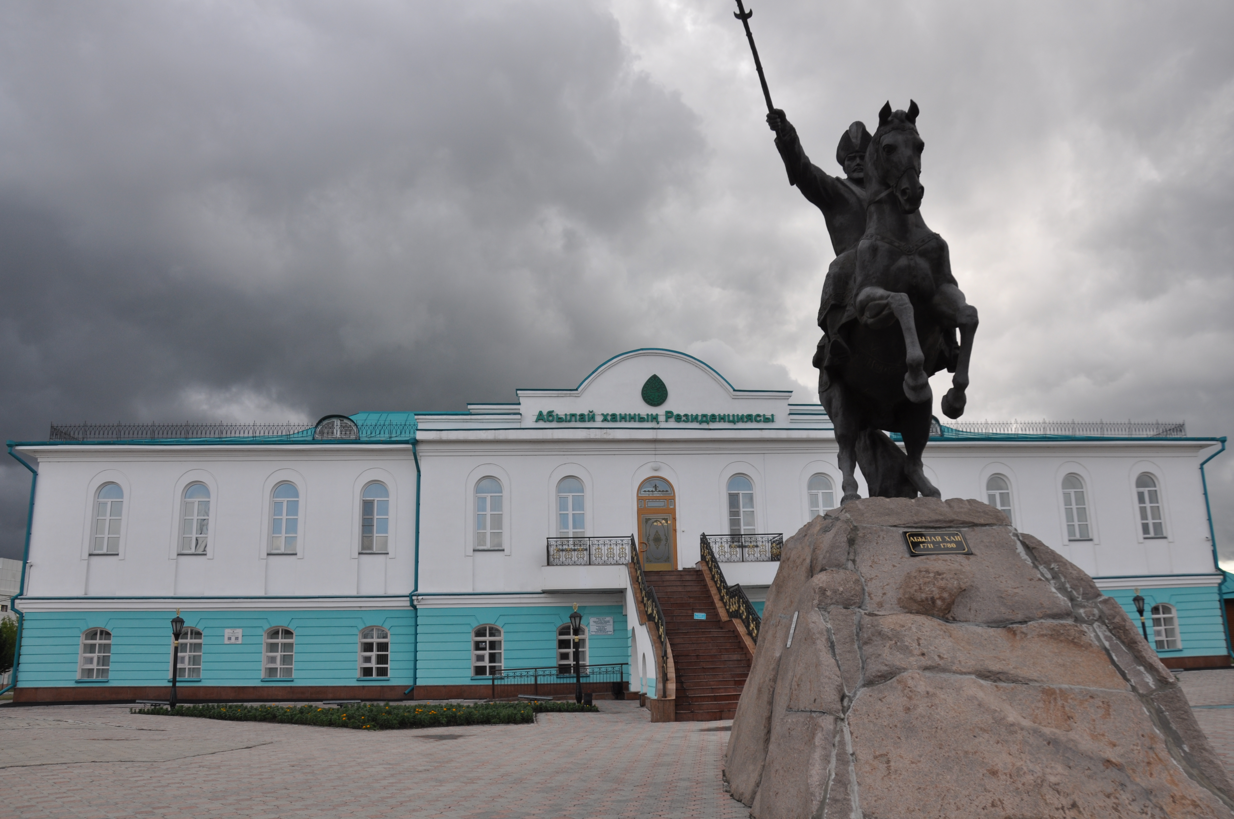 «АЙҒАҚ»: «ҰЛЫ ДАЛА КӨШІ» жобасының түсірілім алаңынан ФОТОРЕПОРТАЖ