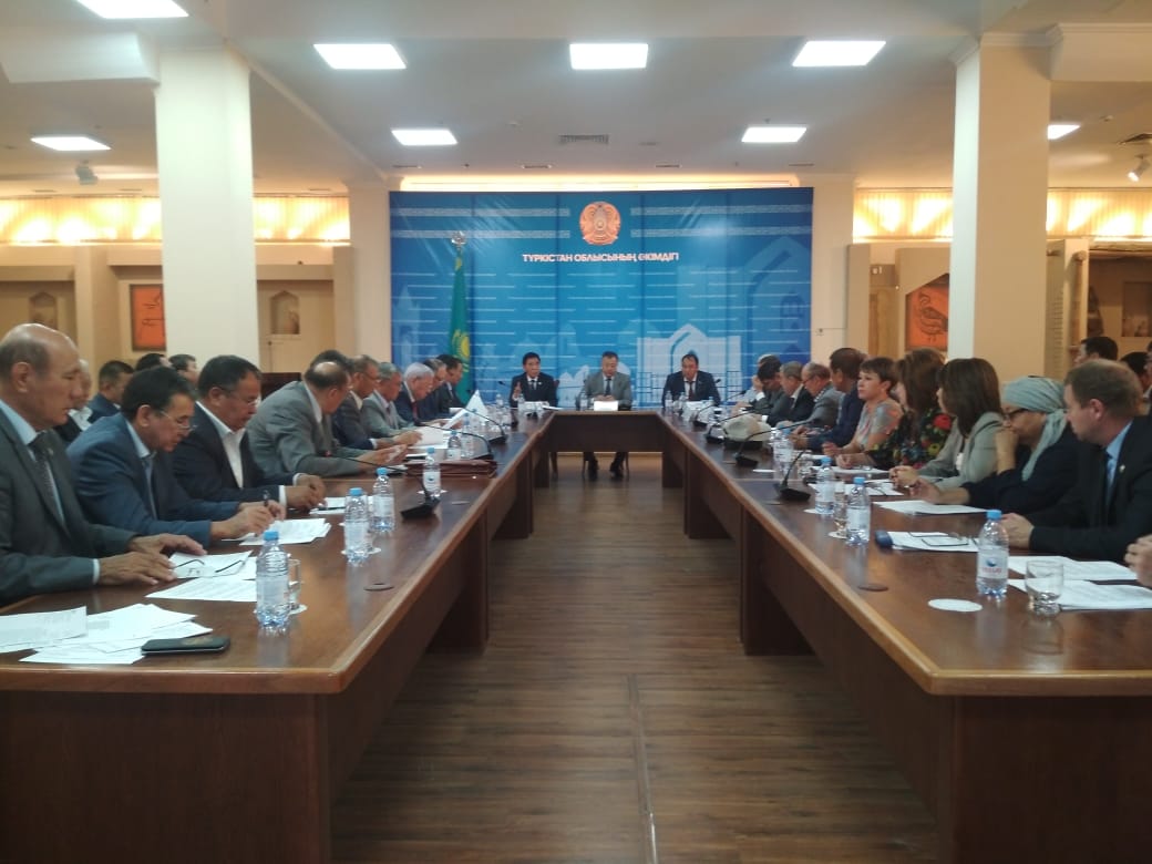 Облыс әкімі Қоғамдық Кеңес отырысында Түркістан қаласының дамуы жөніндегі концепцияны баяндады