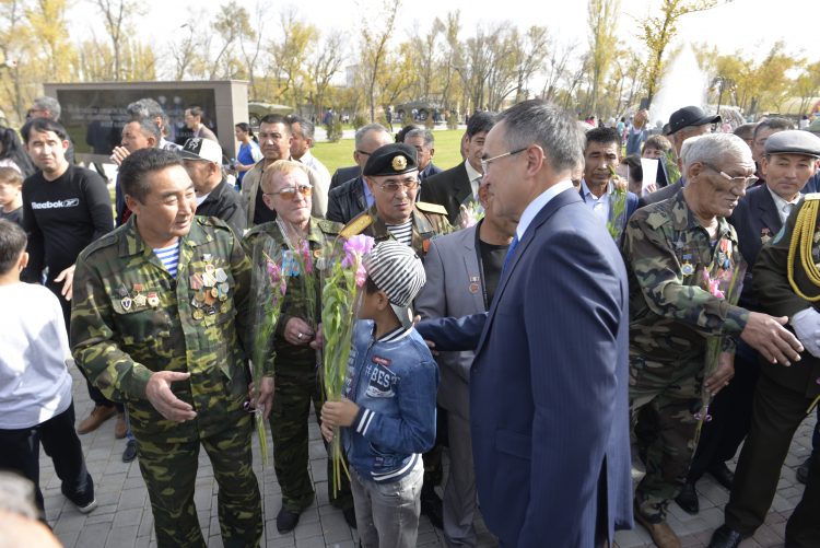Таразда ауған соғысы ардагерлеріне арналған ескерткіш бой көтерді
