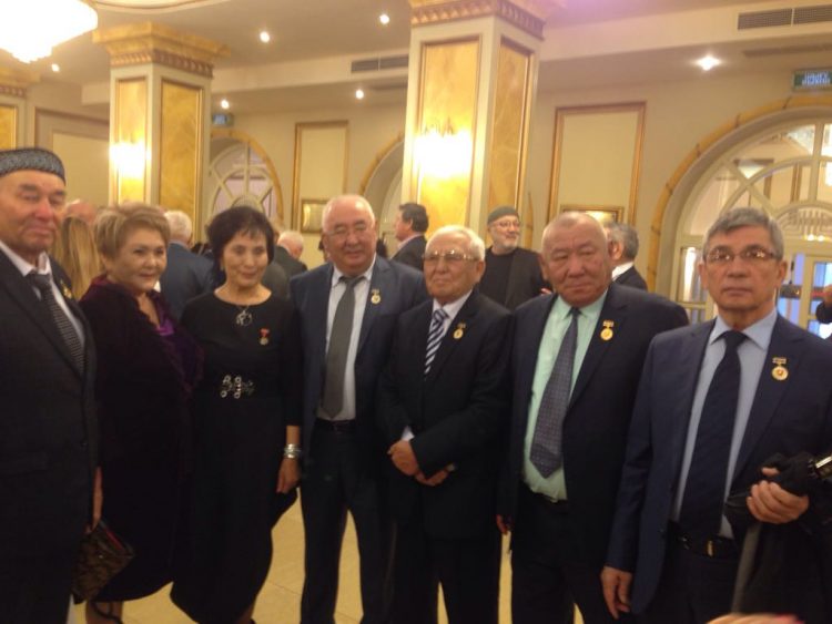 КОМСОМОЛ- ЭТО ЮНОСТЬ МОЯ, ЭТО ДРУЖБА МОЯ!