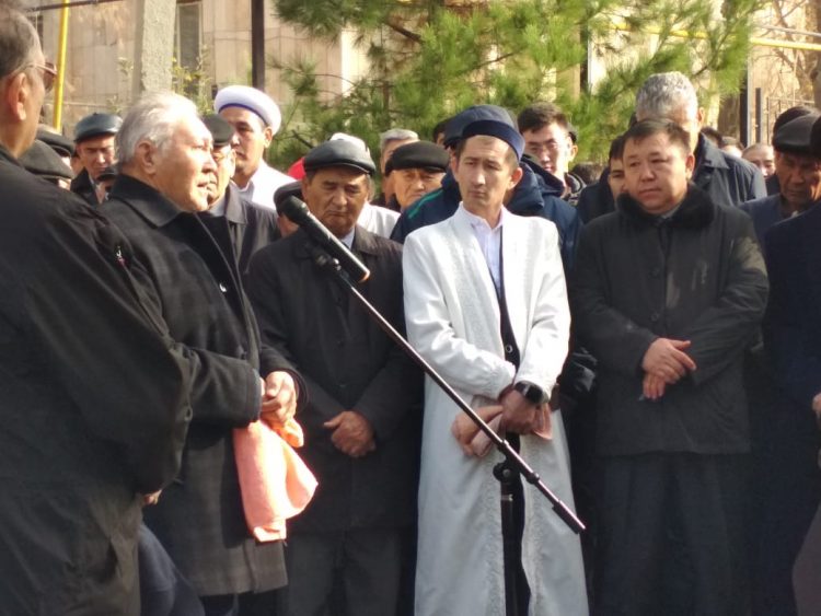 Халықаралық деңгейдегі ғалым Әбдімұса Қуатбековті ақтық сапарға шығарып салды