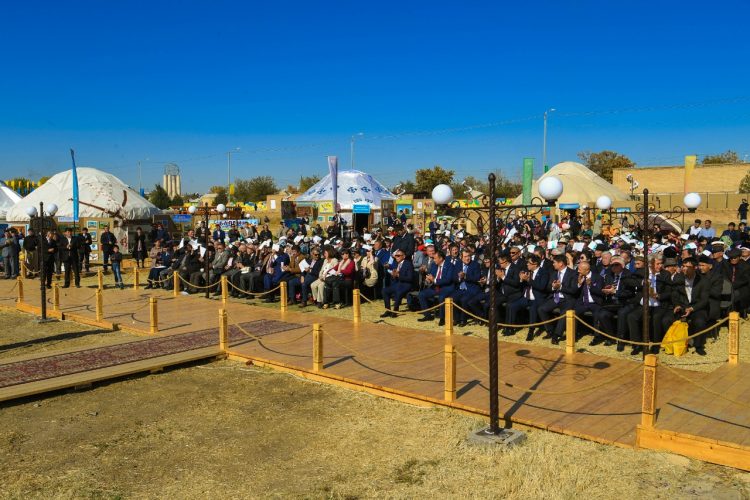 ТҮРКІСТАНДЫҚТАР ҚАЛА КҮНІН АТАП ӨТТІ