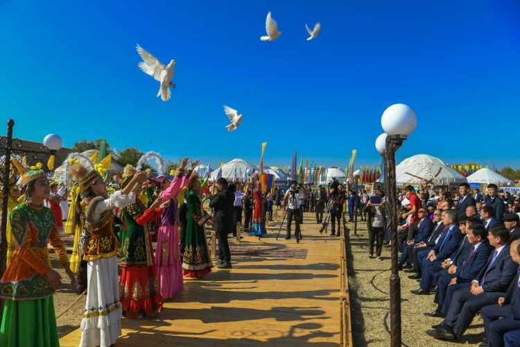 ТҮРКІСТАНДЫҚТАР ҚАЛА КҮНІН АТАП ӨТТІ