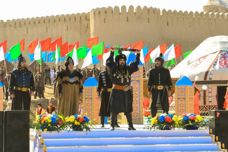 ТҮРКІСТАНДЫҚТАР ҚАЛА КҮНІН АТАП ӨТТІ