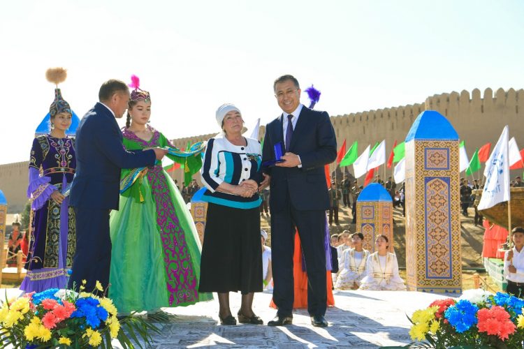 ТҮРКІСТАНДЫҚТАР ҚАЛА КҮНІН АТАП ӨТТІ