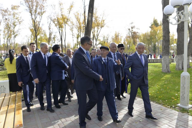 Тараздағы Қайрат Рысқұлбеков атындағы саябақ қайта жаңғыртылды