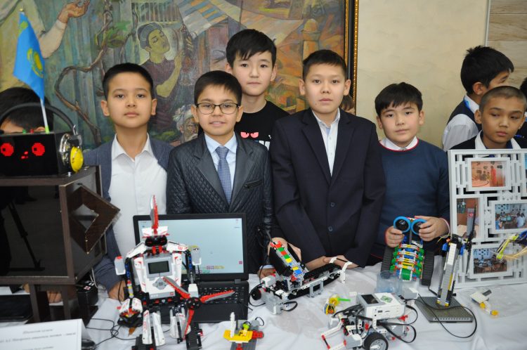 Қазақстандағы іргелі оқу орнына — 75 жыл!