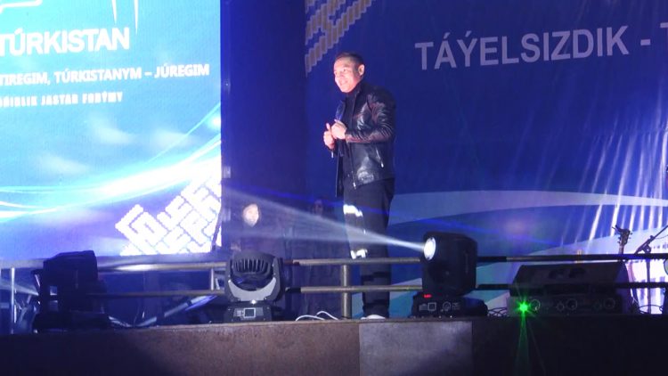 Түркістанда түркі тілдес мемлекеттердің жастары арасында «Жайдарман» ойыны өтті