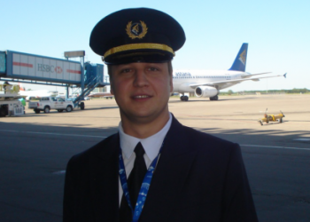 Португалияда апатқа ұшырай жаздаған Air Astana ұшағының командирі жайлы не білеміз