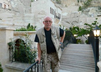 Танымал журналист Алексей Гончаров өмірден озды