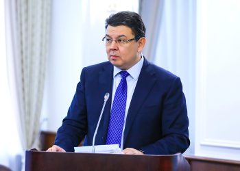 Тауарлық газдың түпкілікті бағалары 1 қаңтардан бастап 6-15%-ға төмендейді — Қ. Бозымбаев Президент тапсырмаларын орындау туралы