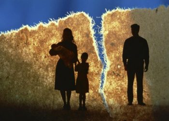 Президент ажырасу жайында: Қыздар өз рөлін, жігіттер жауапкершілікті білмейді