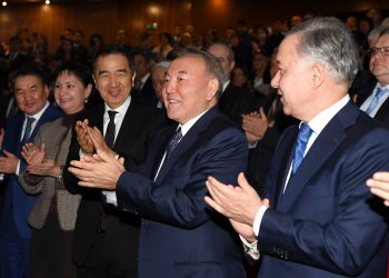 Мемлекет басшысы «Елбасы жолы. Астана» көркем фильмінің премьерасына барды