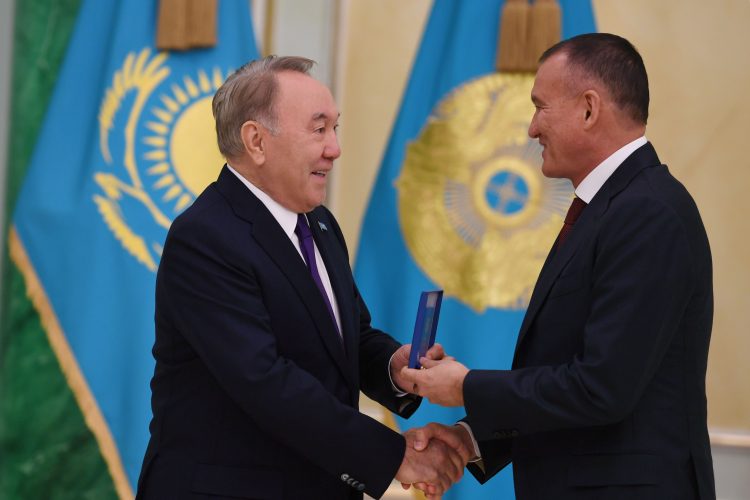 Қазақстан Президенті мемлекеттік наградалар мен сыйлықтар тапсыру рәсіміне қатысты