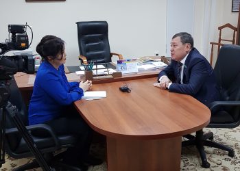 Сәкен Қаныбеков түркістандықтарды «Тәуелсіздік» мерекесімен құттықтады