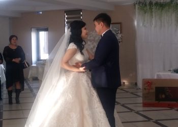 Жансейіт Түймебаев Түркістандық жастардың неке қию рəсіміне қатысты