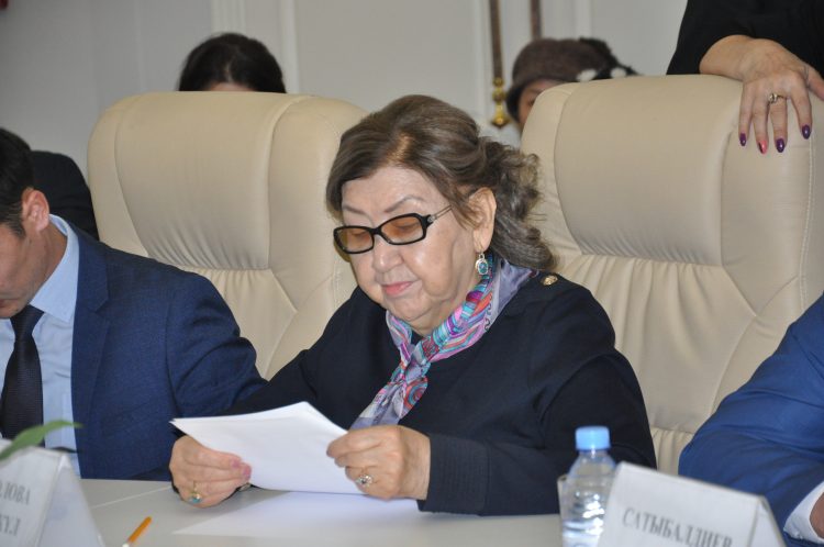 ТҮРКІСТАН ОБЛЫСТЫҚ ҚАЗАҚСТАН ХАЛҚЫ АССАМБЛЕЯСЫ КЕҢЕСІНІҢ АЛҒАШҚЫ ОТЫРЫСЫ ӨТТІ