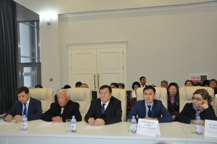 ТҮРКІСТАН ОБЛЫСТЫҚ ҚАЗАҚСТАН ХАЛҚЫ АССАМБЛЕЯСЫ КЕҢЕСІНІҢ АЛҒАШҚЫ ОТЫРЫСЫ ӨТТІ