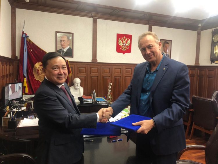 Түркістандық медицинаның дамуына жол ашқан тағы бір ынтымақтастық меморандумы