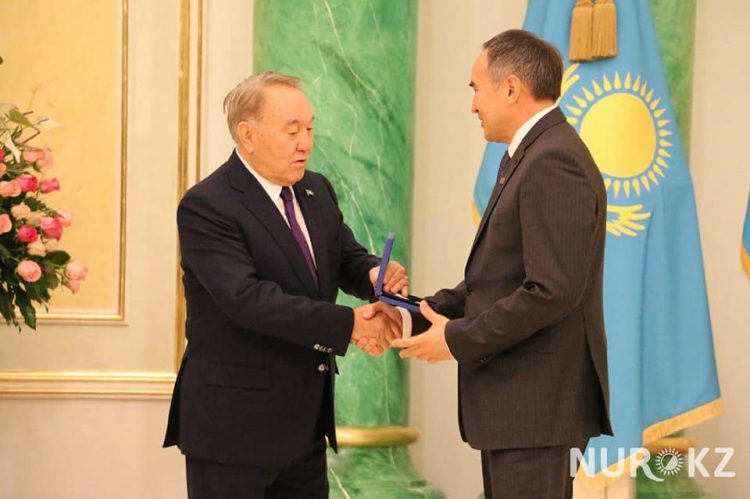 АСҚАР ИСАБЕКҰЛЫ ЖОҒАРЫ МЕМЛЕКЕТТІК НАГРАДА «ПАРАСАТ» ОРДЕНІМЕН МАРАПАТТАЛДЫ