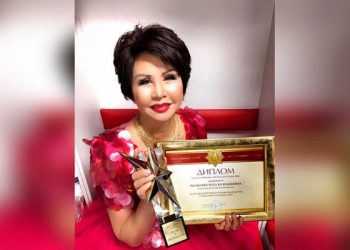 Роза Рымбаева Мәскеуде марапатқа ие болды