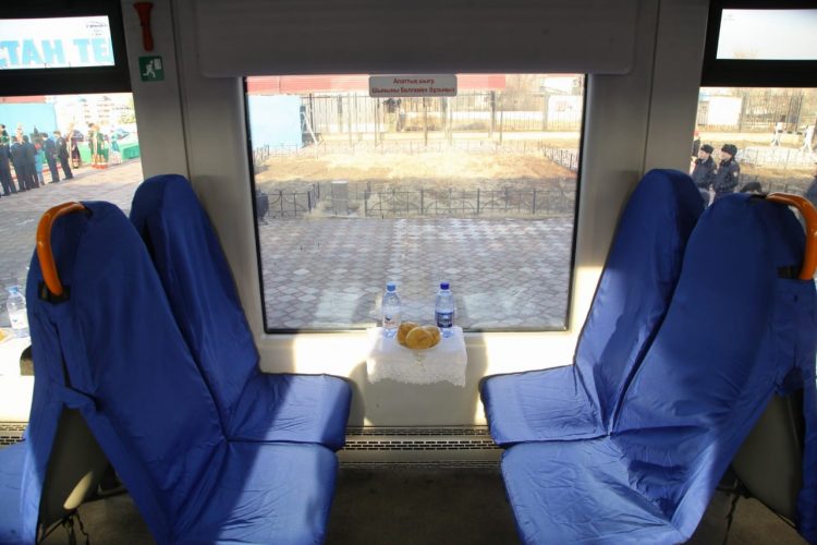 ТҮРКІСТАН МЕН ШЫМКЕНТТІҢ АРАСЫН ЕНДІ ЖЕДЕЛ ПОЙЫЗ ЖАЛҒАЙТЫН БОЛАДЫ