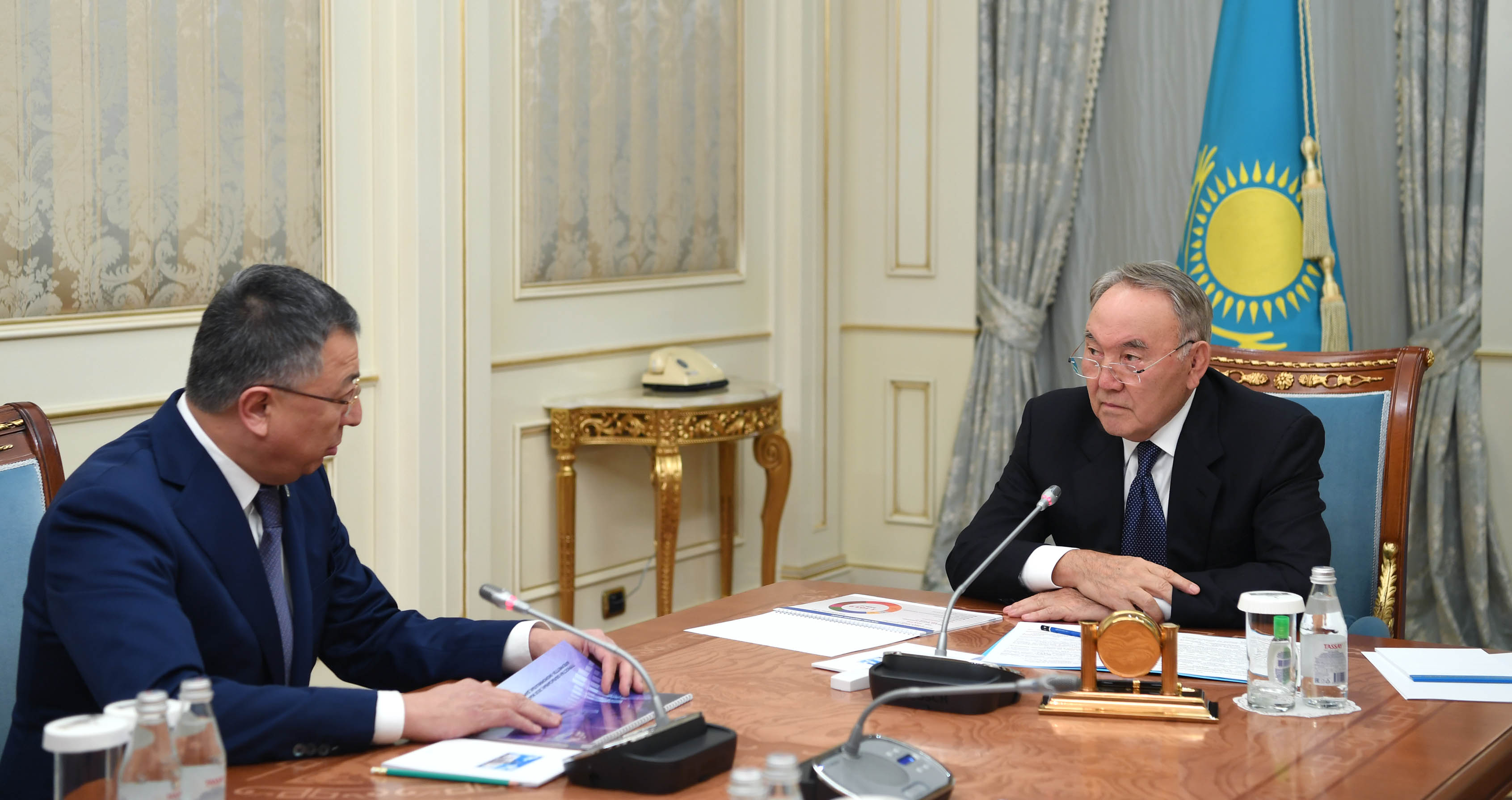 Мемлекет басшысы Түркістан облысының әкімі Жансейіт Түймебаевты қабылдады