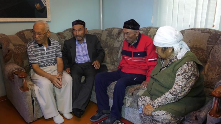 Жазушы Шераға соңғы рет «Айғаққа» сұхбат берген